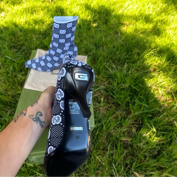 Gucci GG knit Pointy Toe Boots - Picture 7 of 7